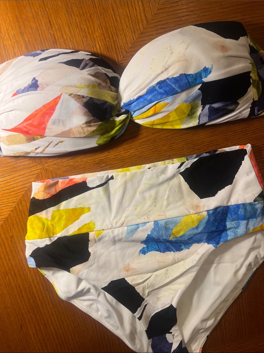 Calia Abstract Multi-Color Bandeau Bikini Set medium C1 - Picture 8 of 10